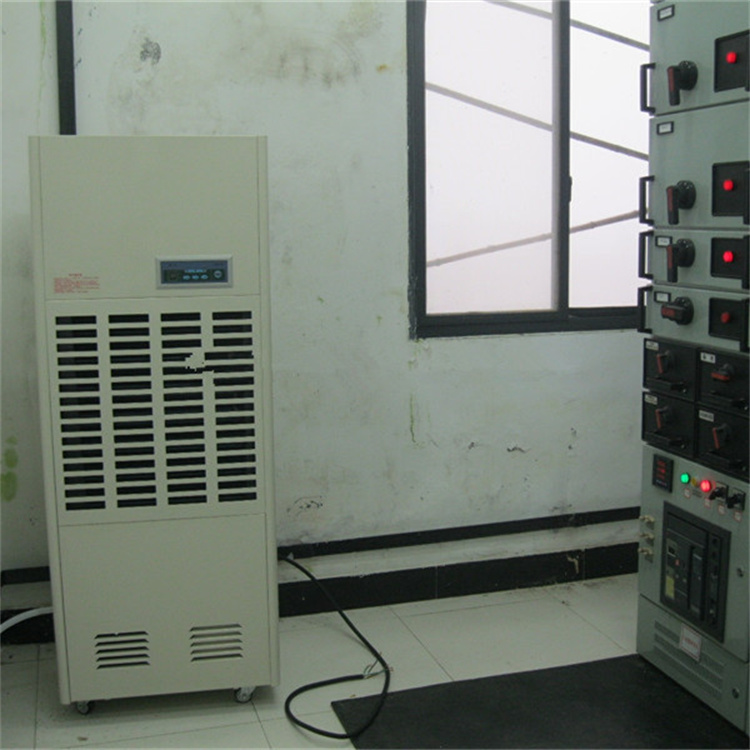 解決地下車庫潮濕問題的簡便除濕設(shè)備 解決地下車庫潮濕問題的簡便除濕設(shè)備