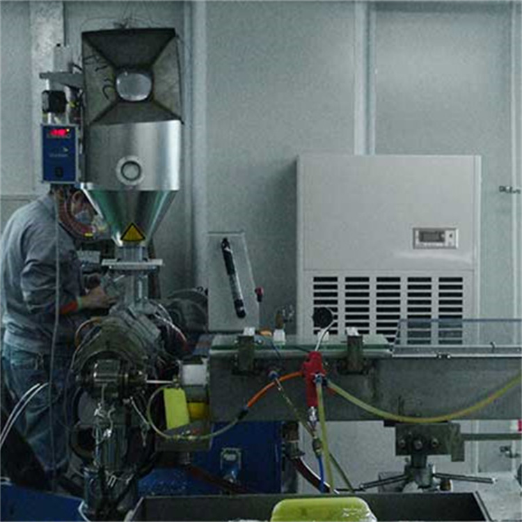 大面積倉庫用什么除濕機？大面積倉庫用除濕機