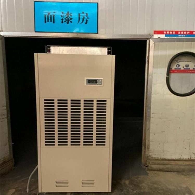宜春梅雨天潮氣太重怎么辦？就用工業(yè)抽濕機(jī)