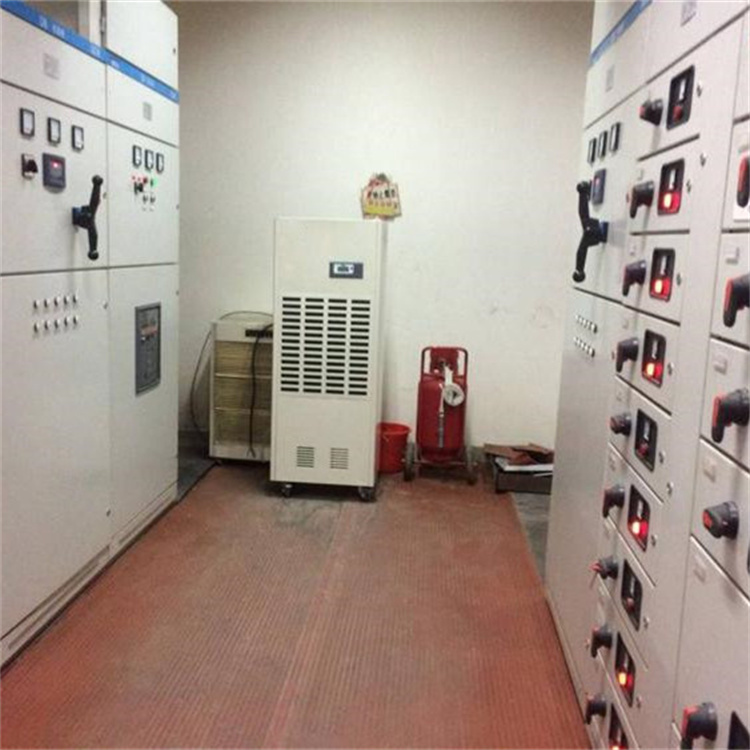 如何選擇適合100平米地下室的除濕機(jī)？考慮90L地下室除濕機(jī)