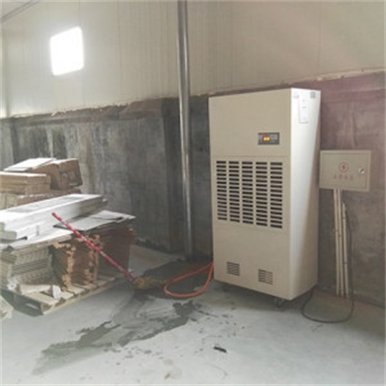 醫(yī)院人防CGJZF100風冷冷風型管道降溫除濕機